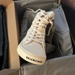 Balenciaga Shoes brand new in box